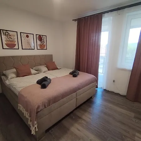 Appartement Pri Parku Iv Solcany